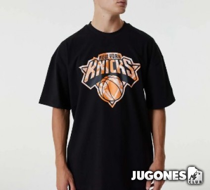 Camiseta New Era New York Knicks NBA Infill Logo Oversized Negro