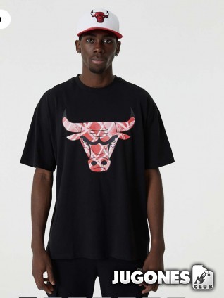 Camiseta New Era Chicago Bulls NBA Infill Logo Oversized Negro