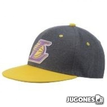 Gorra Plana ADIDAS Lakers fitted