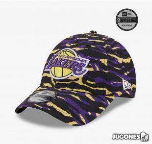 LA Lakers Camo Print Purple 9FORTY Gorra